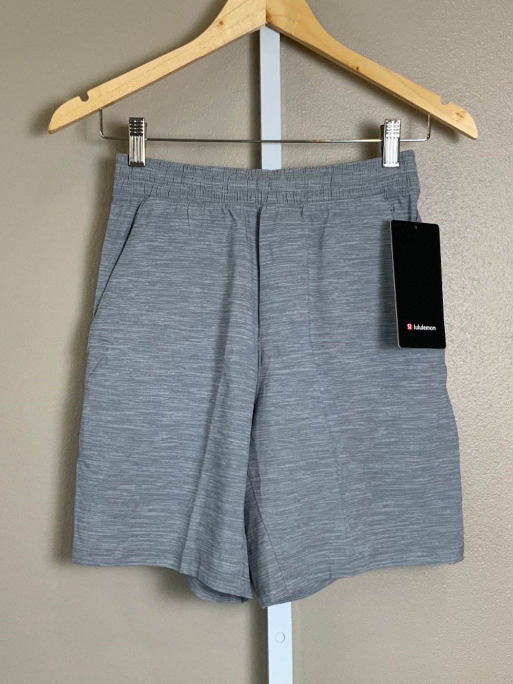 Lululemon Pace Breaker Linerless Short 7"